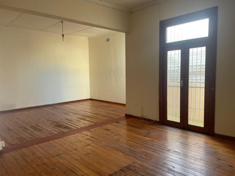 To Let 2 Bedroom Property for Rent in Woodstock Western Cape